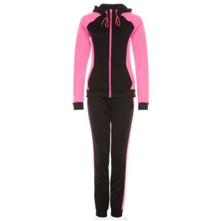 Women track suit